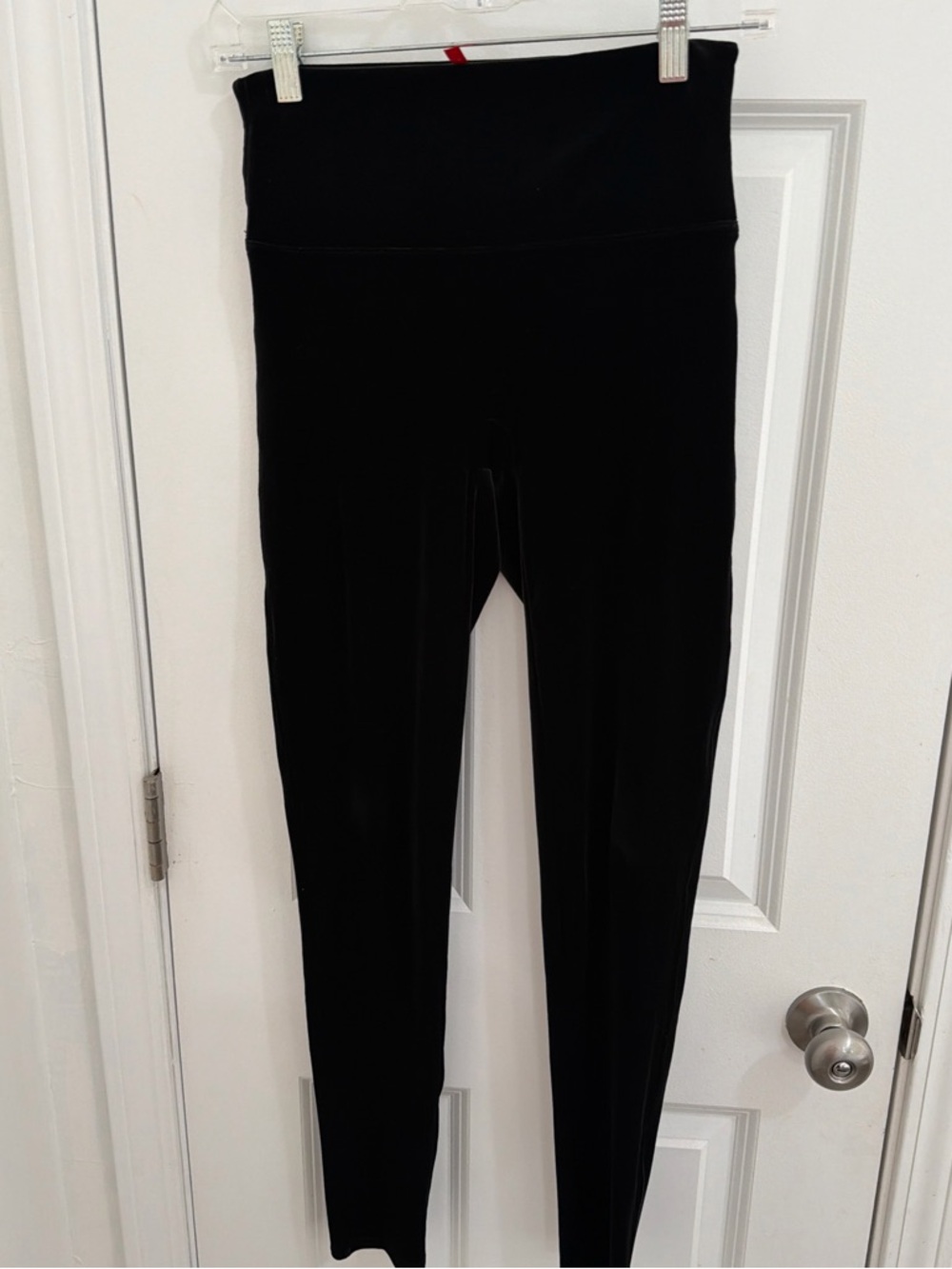 SPANX Black Velvet High-Waist Sculpting Leggings Size Medium